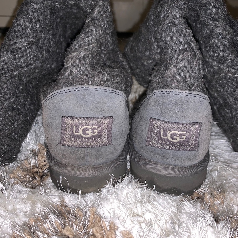 Gray Ugg Knitted Boot - image 4